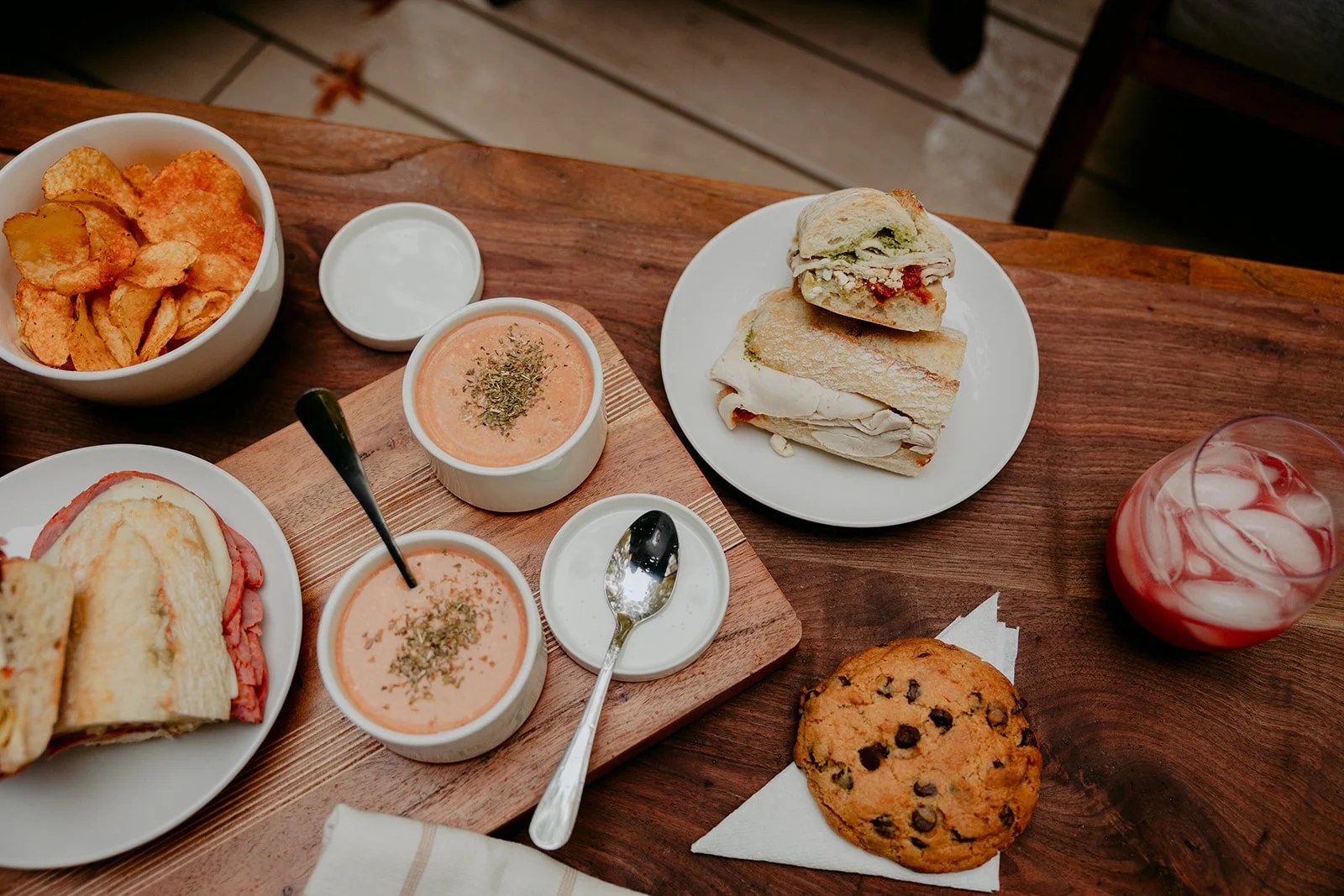 Picnic at Holiday House