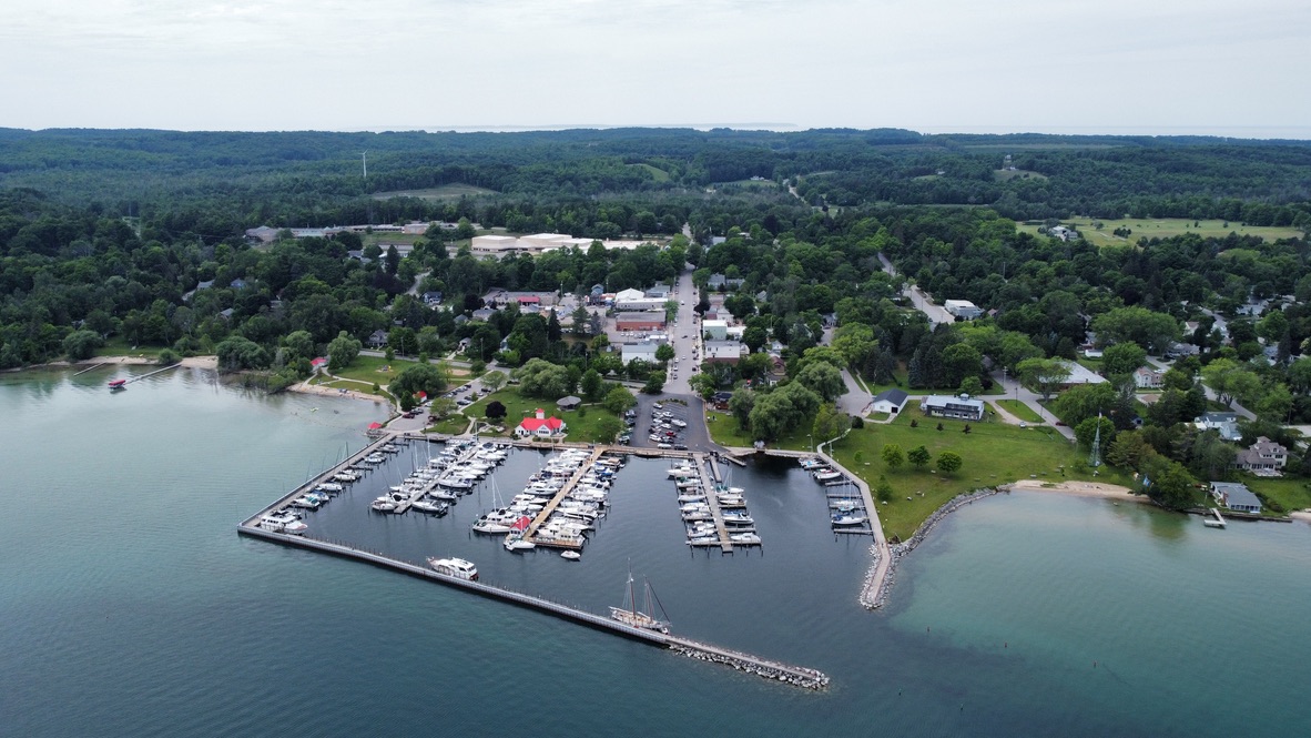 Best Coffee & Brunch in Suttons Bay & Leelanau Wine Country