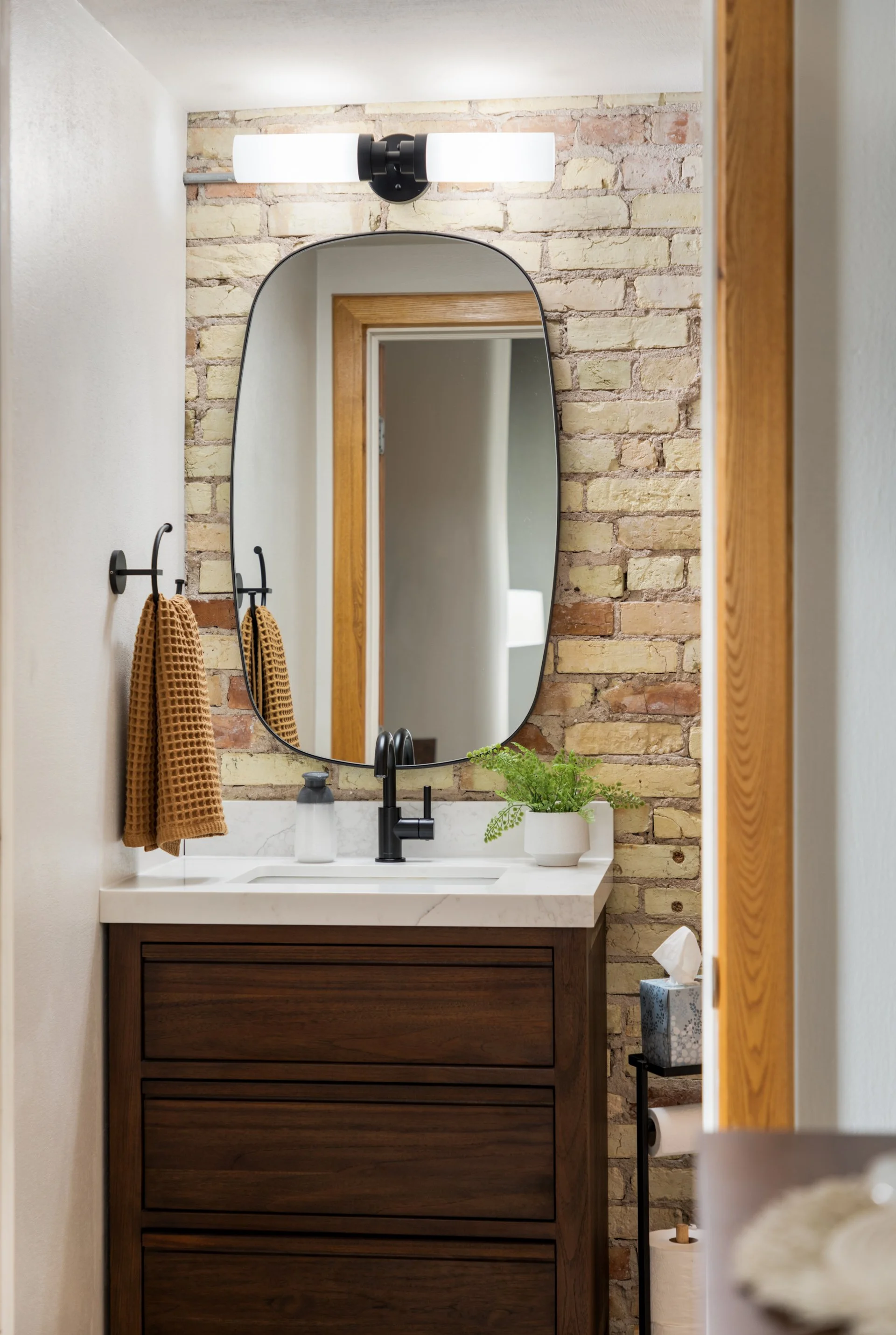 Historic Hearth - Photo 2