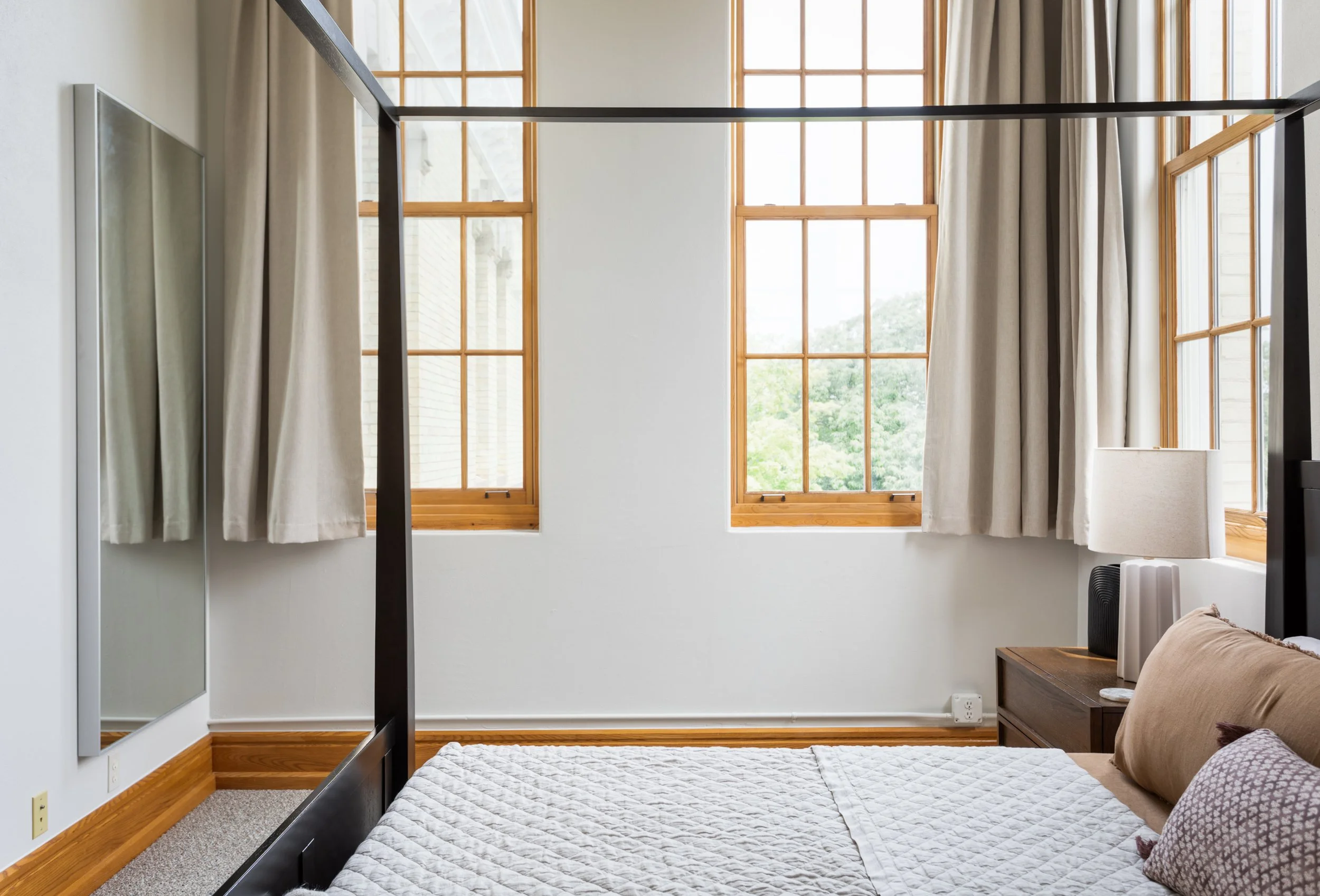 Historic Hearth - Photo 4