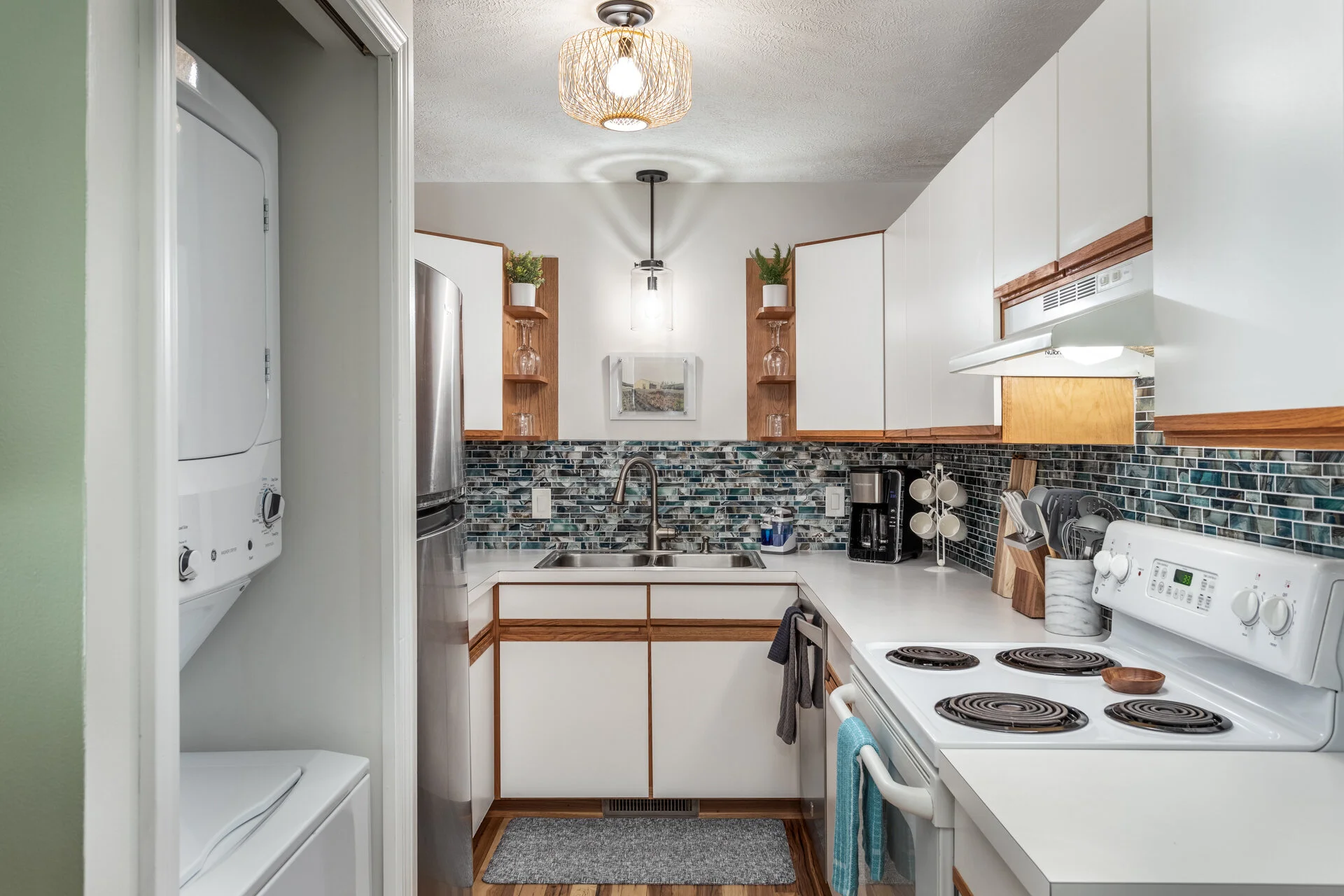 North Boardman Townhouse - Photo 7