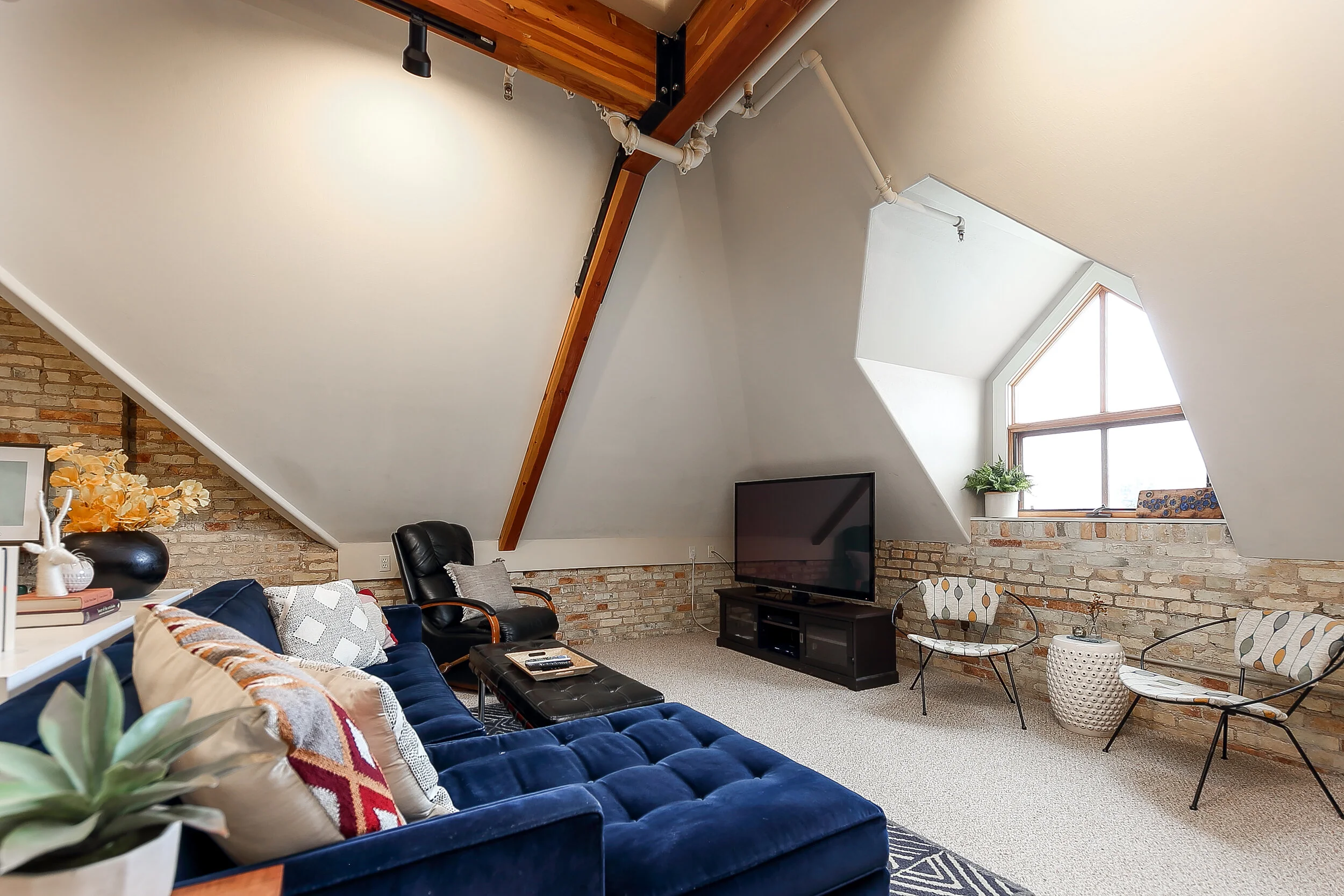 Spiral Sanctuary - Photo 4