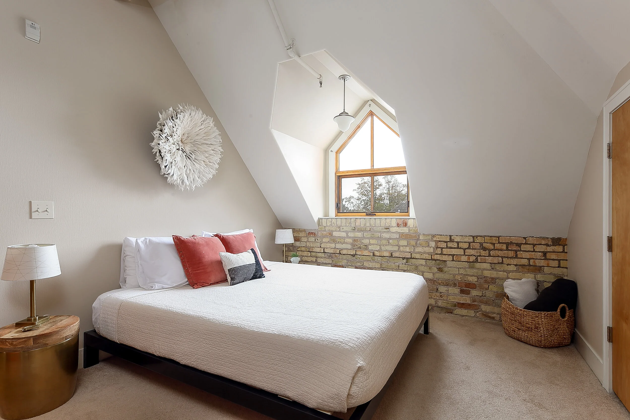 Spiral Sanctuary - Photo 6